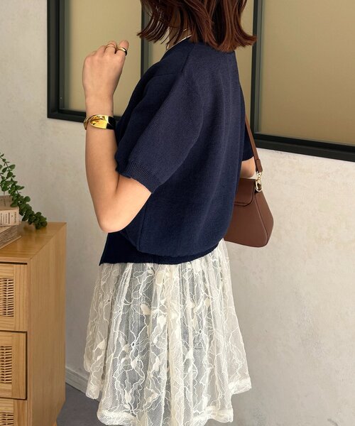 Thevon（ゼボン）の「バイカラー5分袖ショートパフカーディガン（カーディガン/ボレロ・レディース・ベージュ/ネイビー/サックスブルー・FREE）」の20枚目の写真