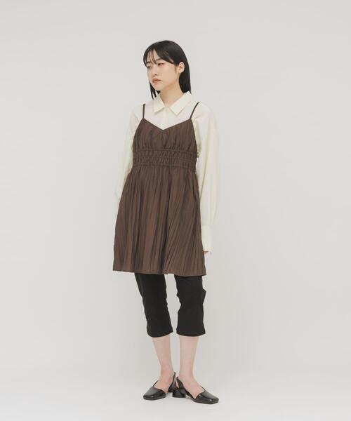 KBF（ケイビーエフ）の「リンクルミニキャミワンピース（ワンピース・レディース・ダークブラウン/チャコールグレー/アイボリー・ONE）」の16枚目の写真