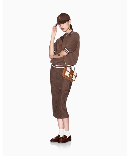 ARMANI EXCHANGE（アルマーニエクスチェンジ）の「【A|X アルマーニ エクスチェンジ】AXロゴ チェーンミニショルダーバック（ショルダーバッグ・レディース・キャメル・FREE）」の6枚目の写真