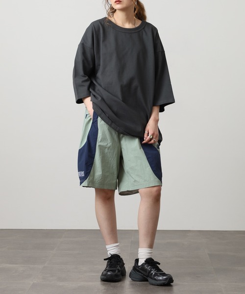 FILA HERITAGE（フィラヘリテージ）の「FILA HERITAGE SEGA SHORT PANT ナイロンショートパンツ（その他パンツ・メンズ・カーキ/ブラック・XL/L/M）」の6枚目の写真