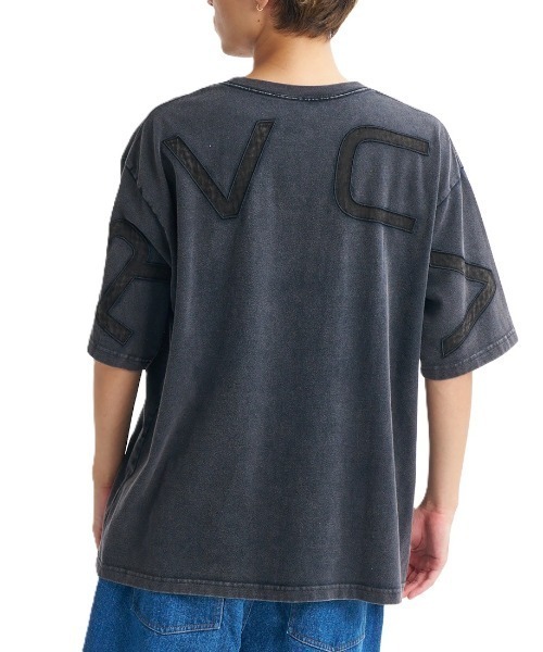 RVCA(ルーカ)の「ルーカ RVCA アウトドアカジュアル 半袖Tシャツ BACK SIDE ARCH SS(Tシャツ/カットソー・メンズ・ダークグレー/ホワイト・M/L/S)」の2枚目の写真