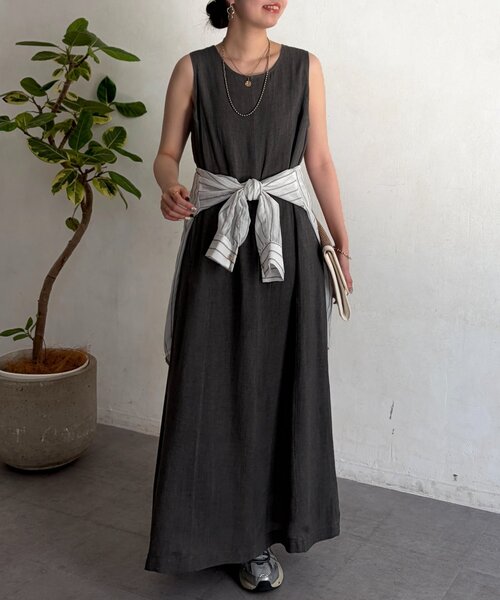 Chez toi（シェトワ）の「シアーデニムBACKZIPワンピース（ワンピース・レディース・インディゴブルー/チャコールグレー/サックスブルー・FREE）」の11枚目の写真