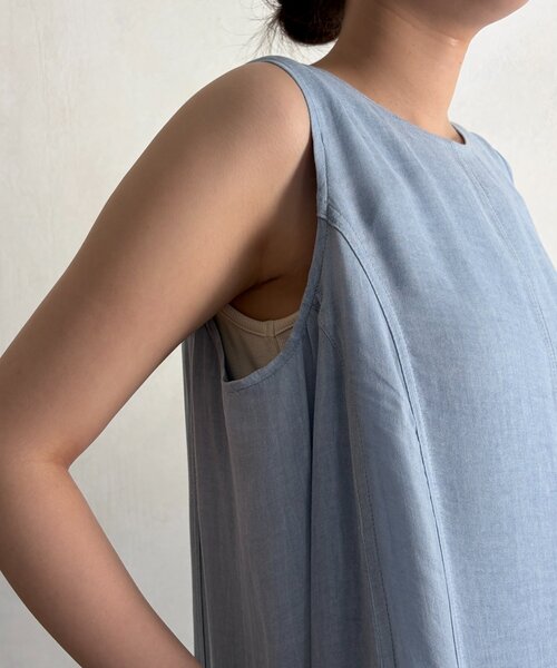Chez toi（シェトワ）の「シアーデニムBACKZIPワンピース（ワンピース・レディース・インディゴブルー/チャコールグレー/サックスブルー・FREE）」の8枚目の写真
