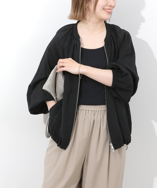 JOURNAL STANDARD relume（ジャーナルスタンダード　レリューム）の「［手洗い可］シアーギャザージップブルゾン（その他アウター・レディース・ブラック/ベージュ・FREE）」の6枚目の写真