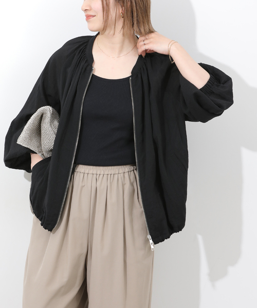 JOURNAL STANDARD relume（ジャーナルスタンダード　レリューム）の「［手洗い可］シアーギャザージップブルゾン（その他アウター・レディース・ブラック/ベージュ・FREE）」の7枚目の写真