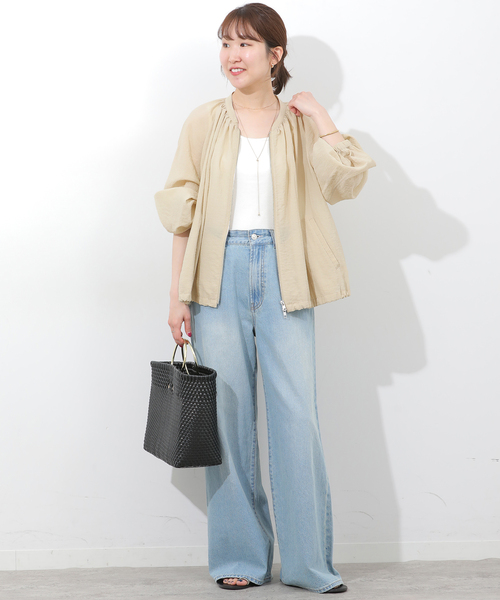 JOURNAL STANDARD relume（ジャーナルスタンダード　レリューム）の「［手洗い可］シアーギャザージップブルゾン（その他アウター・レディース・ブラック/ベージュ・FREE）」の10枚目の写真