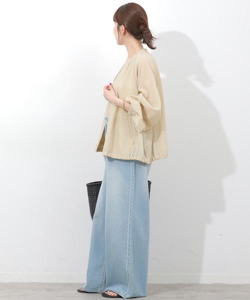 JOURNAL STANDARD relume（ジャーナルスタンダード　レリューム）の「［手洗い可］シアーギャザージップブルゾン（その他アウター・レディース・ブラック/ベージュ・FREE）」の11枚目の写真