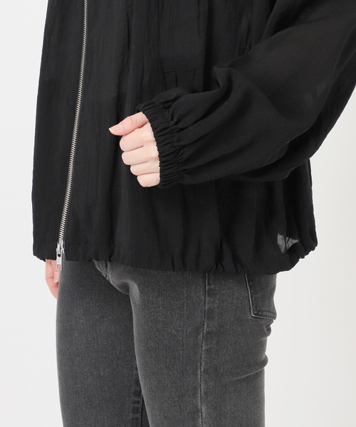 JOURNAL STANDARD relume（ジャーナルスタンダード　レリューム）の「［手洗い可］シアーギャザージップブルゾン（その他アウター・レディース・ブラック/ベージュ・FREE）」の22枚目の写真