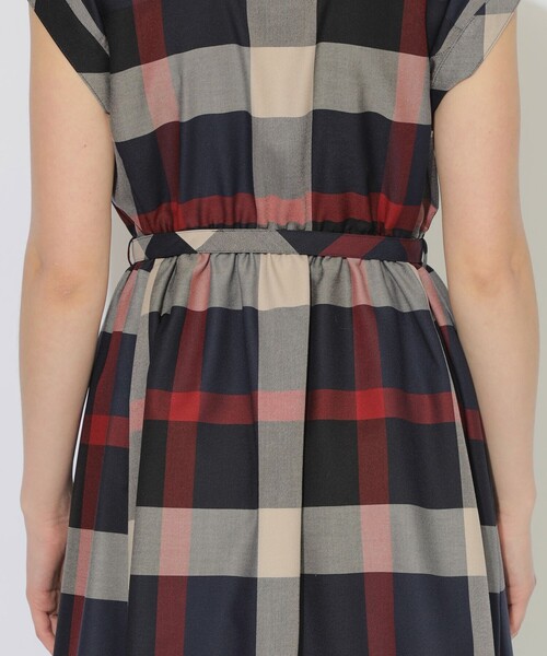 CB CRESTBRIDGE(シービークレストブリッジ)の「クレストブリッジチェックフレンチスリーブワンピース(ワンピース・レディース・ベージュ系その他3・M/S)」の12枚目の写真