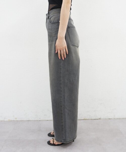 LOUNGEDRESS(ラウンジドレス)の「【PUFRILL/パフリル】デニムパンツ(デニムパンツ・レディース・ブルー/ブラック・X-SMALL/SMALL)」の12枚目の写真