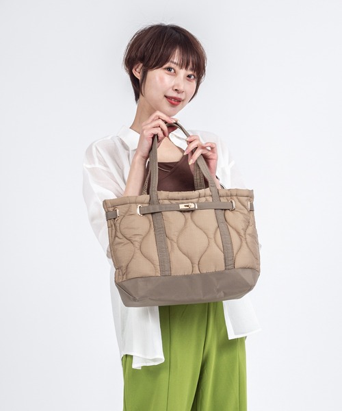 Rivel(リヴェル)の「【TRIFFER/トリファー】キルティングトートバッグ A4サイズ(トートバッグ・レディース・ベージュ/ブラウン/オリーブ/ブラック・FREE)」の10枚目の写真