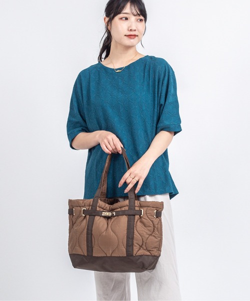 Rivel(リヴェル)の「【TRIFFER/トリファー】キルティングトートバッグ A4サイズ(トートバッグ・レディース・ベージュ/ブラウン/オリーブ/ブラック・FREE)」の6枚目の写真