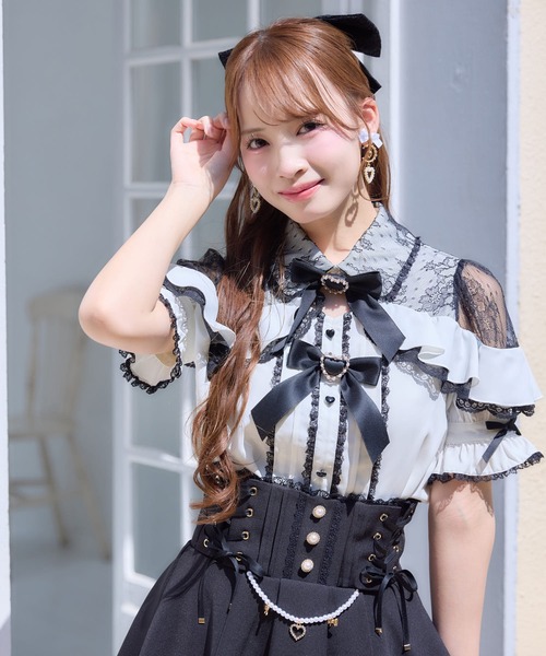 ROJITA(ロジータ)の「レース切替ボリュームフリルブラウス(シャツ/ブラウス・レディース・ピンク/ホワイト/ブラック/ボルドー・FREE)」の7枚目の写真