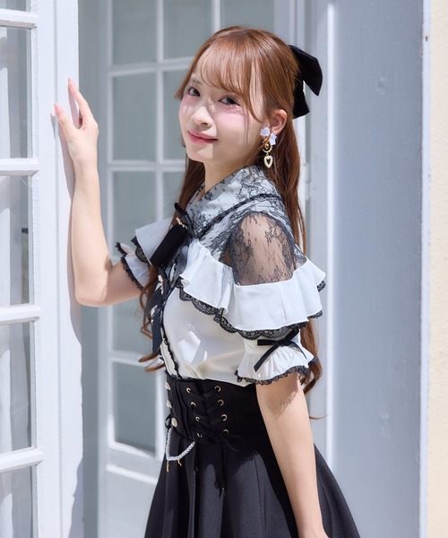 ROJITA(ロジータ)の「レース切替ボリュームフリルブラウス(シャツ/ブラウス・レディース・ピンク/ホワイト/ブラック/ボルドー・FREE)」の11枚目の写真
