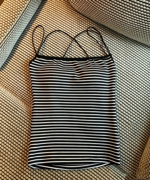 nonomi(ノノミ)の「【なめらか肌触り】レーヨン混ストレッチ 細ストラップ スリムキャミソール (無地/ボーダー)(キャミソール・レディース・ピンク/ブラック/グレー・FREE)」の4枚目の写真