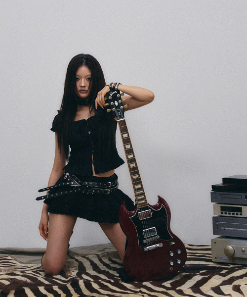 SCHISM INDUCING(スキズムインデューシング)の「COQUETTE BLOUSE BLACK(シャツ/ブラウス・レディース・その他・FREE)」の12枚目の写真