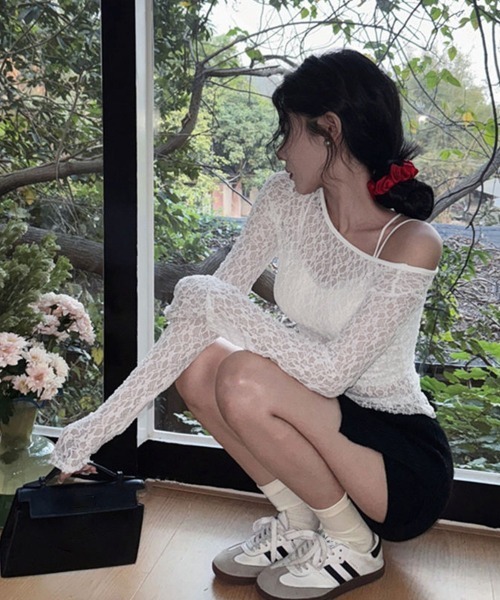 Miniministore(ミニミニストア)の「レーストップス前後2wayシアートップス(Tシャツ/カットソー・レディース・ホワイト/ブラック・FREE)」の16枚目の写真