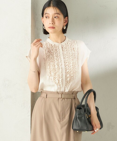 SHIPS(シップス)の「〈接触冷感/手洗い可能〉Jupiter 麻混 フリル ブラウス(シャツ/ブラウス・レディース・ブラウン/アイボリー/ライトブルー・ONE SIZE)」の20枚目の写真