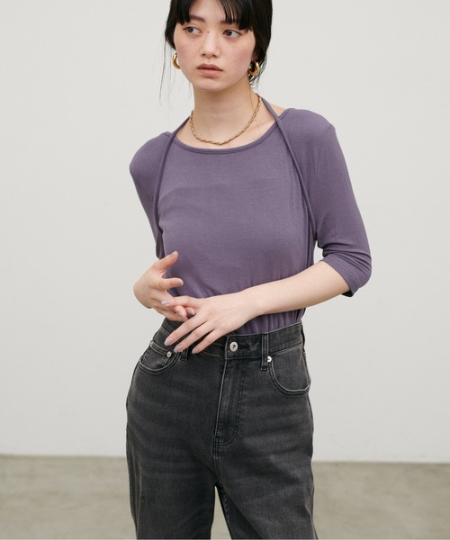 LARUTA（ラルータ）の「【LARUTA】ホルターネック風半袖カットソー（Tシャツ/カットソー・レディース・ブラック/パープル/カーキ/アイボリー・FREE）」の17枚目の写真