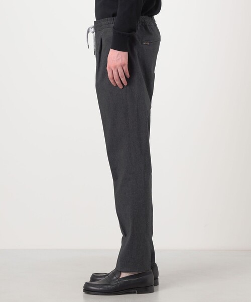 PT TORINO(ピーティートリノ)の「PT TORINO SOFT 1P JOGGER コットンストレッチ 1プリーツイージースラックス(スラックス・メンズ・ライトグレー/チャコールグレー・46/48/44)」の6枚目の写真