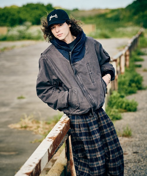 glamb(グラム)の「Carol Fade MA-1 / キャロルフェイドMA-1(MA-1・メンズ・ブラック/カーキ/チャコール・S/M/L)」の12枚目の写真