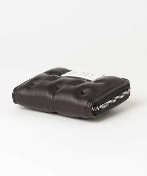 Maison Margiela（メゾンマルジェラ）の「Maison Margiela / メゾン マルジェラ：【レディース】WALLET ZIP AROUND CONTINENTAL SMALL：SA1UI0032-P6434[ANN]（ネックレス・レディース・ブラック・FREE）」の2枚目の写真