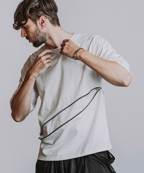 NO ID.(ノーアイディ)の「mt10531- 2WAY-ZIP-T Tシャツ(458006-494T)(Tシャツ/カットソー・メンズ・ブラック/グレー/ホワイト・ONE SIZE)」の7枚目の写真