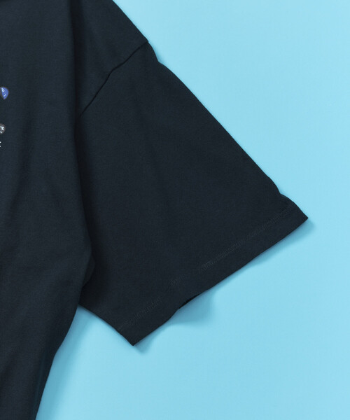 kaoyorinakami(カオヨリナカミ)の「kaoyorinakami × FREAK'S STORE/カオヨリナカミ 別注 ハシリパンチベア Tee(Tシャツ/カットソー・メンズ・ベージュ/オフホワイト/チャコールグレー・MEDIUM/LARGE/SMALL)」の9枚目の写真