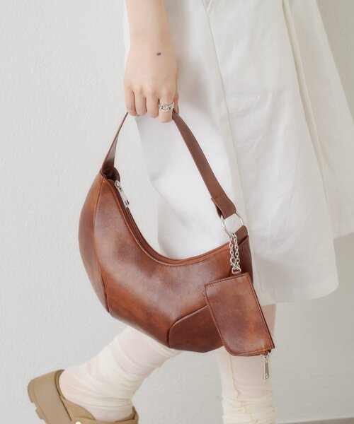 Kastane(カスタネ)の「【5.28(木)12:00発売/WEB先行】カーブバッグ+mini case(ハンドバッグ・レディース・ブラウン/ブラック・FREE)」の17枚目の写真