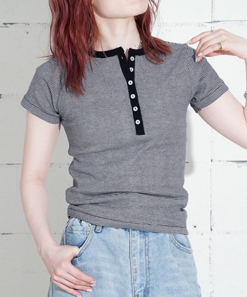 MILLER（ミラー）の「"02"≪Robert P. Miller≫パックT パネルリブ ヘンリーネック Tシャツ（Tシャツ/カットソー・レディース・ホワイト系1/オフホワイト/ブラック/チャコールグレー/ブラック系1・FREE）」の14枚目の写真