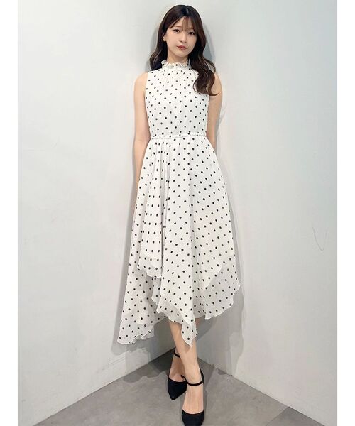 MERCURYDUO(マーキュリーデュオ)の「ドットバイカラーリボンイレヘムワンピース(ワンピース・レディース・ブラック/オフホワイト・FREE)」の18枚目の写真