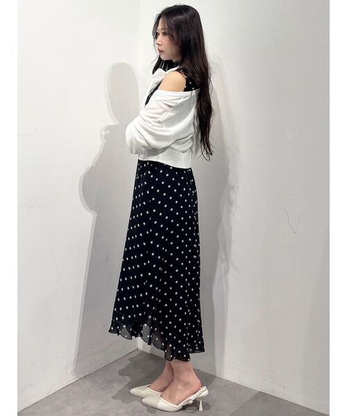 MERCURYDUO(マーキュリーデュオ)の「ドットバイカラーリボンイレヘムワンピース(ワンピース・レディース・ブラック/オフホワイト・FREE)」の7枚目の写真