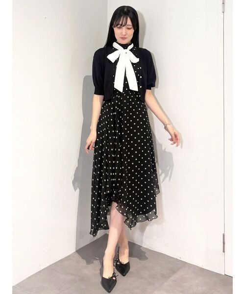 MERCURYDUO(マーキュリーデュオ)の「ドットバイカラーリボンイレヘムワンピース(ワンピース・レディース・ブラック/オフホワイト・FREE)」の9枚目の写真