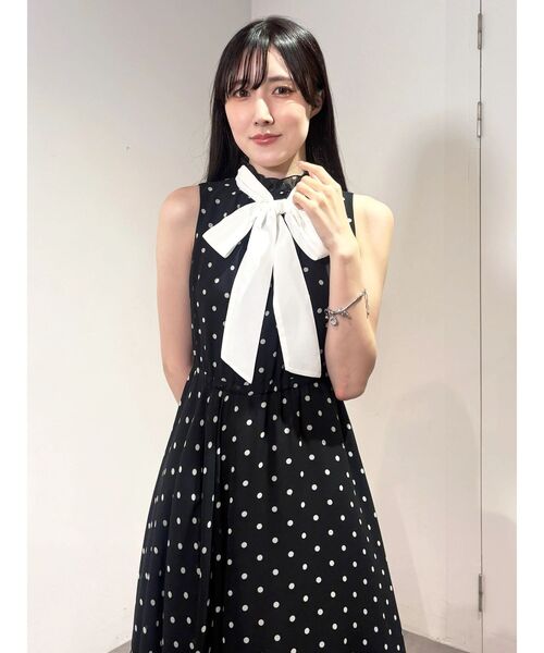 MERCURYDUO(マーキュリーデュオ)の「ドットバイカラーリボンイレヘムワンピース(ワンピース・レディース・ブラック/オフホワイト・FREE)」の13枚目の写真