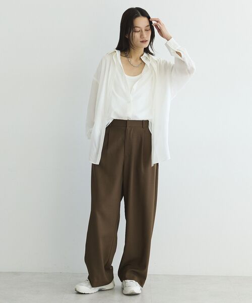 GARAGE OF GOOD CLOTHING(ガレージオブグッドクロージング)の「1タックストレートパンツ(その他パンツ・レディース・ブラウン・38)」の5枚目の写真
