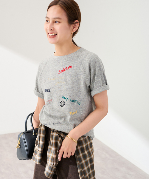 FRAMeWORK(フレームワーク)の「スラブ天竺刺繍ラグランTEE(Tシャツ/カットソー・レディース・グレー・FREE)」の5枚目の写真