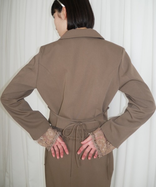 MAISON ELLIE（メゾンエリー）の「corset like cropped jacket（テーラードジャケット・レディース・ブラウン/グレー/ブラック・FREE）」の9枚目の写真