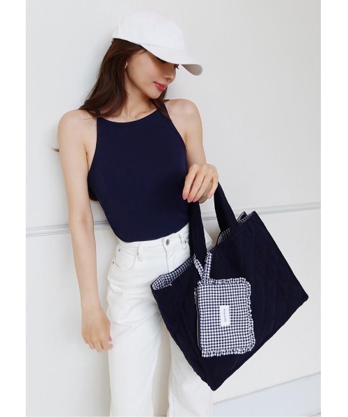 LUDICRUM（ルーディクルム）の「Pile tote bag with mini pouch（トートバッグ・レディース・ピンク/ネイビー/グレー・FREE）」の6枚目の写真