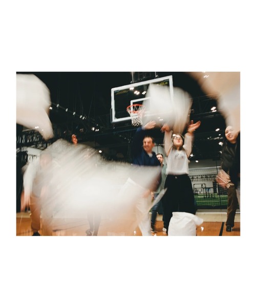 VILLA BOOKS(ヴィラ ブックス)の「A MANUAL FOR LIVING CURATED FOR NIKE(本・メンズ・その他・FREE)」の13枚目の写真