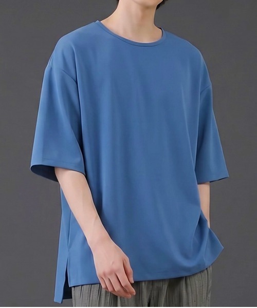 revertical(リバーティカル)の「ビッグシルエット クルーネック 半袖Tシャツ(Tシャツ/カットソー・メンズ・ライトカーキ/ブルー/スモークピンク/ベージュ・MEDIUM/LARGE/SMALL)」の4枚目の写真