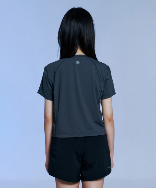 OFFGRID(オフグリッド)の「Wクーリアアスキンクロップ半袖Tシャツ-チャコール(Tシャツ/カットソー・レディース・その他・SMALL/MEDIUM/LARGE)」の5枚目の写真