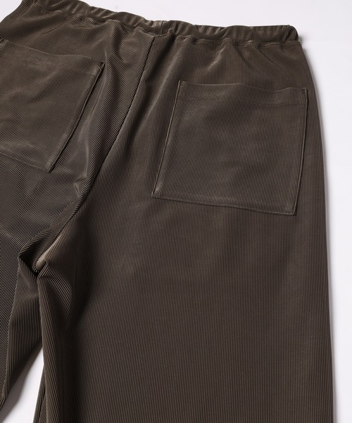 CULLNI(クルニ)の「Ultra Fiber Cord Pique Drawstring Wide Pants(スラックス・メンズ・チャコール/ネイビー/グリーン/ブラック・0/1/2)」の14枚目の写真