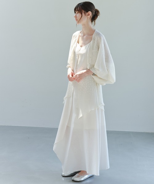 tageechita(タジチタ)の「【tageechita】グラデーションレイヤードキャミワンピース(ワンピース・レディース・アイボリー・L/M/S)」の8枚目の写真