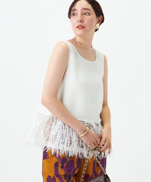 NOLLEY’S(ノーリーズ)の「裾フェザー両前タンクトップ(シャツ/ブラウス・レディース・ブラック/ホワイト・38)」の3枚目の写真