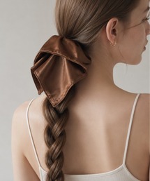 rae（レイ）の「【rae】サテンスクエアシュシュ（ヘアゴム）」