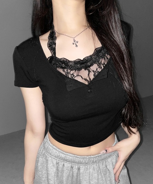 me+em select(ミームセレクト)の「【 3color 】レースレイヤードホルターヘンリーネック半袖Tシャツ / lace layered halter henley neck short sleeve T-shirt(Tシャツ/カットソー・レディース・ブラック/ホワイト/グレー・FREE)」の22枚目の写真
