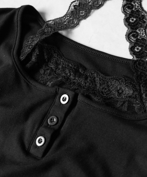 me+em select(ミームセレクト)の「【 3color 】レースレイヤードホルターヘンリーネック半袖Tシャツ / lace layered halter henley neck short sleeve T-shirt(Tシャツ/カットソー・レディース・ブラック/ホワイト/グレー・FREE)」の14枚目の写真
