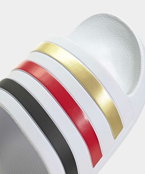 adidas（アディダス）の「アディレッタ アクア [ADILETTE]  / アディダス adidas（サンダル・メンズ・ホワイト・22.5cm/23.5cm/24.5cm/25.5cm/26.5cm/27.5cm/28.5cm）」の7枚目の写真
