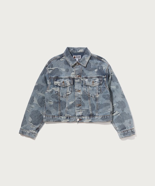 A BATHING APE(アベイシングエイプ)の「SOLID CAMO JACQUARD DENIM BOXY CROPPED JACKET(ミリタリージャケット・レディース・インディゴブルー・MEDIUM)」の1枚目の写真
