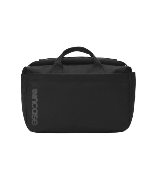 incase(インケース)の「INCO500104-BLK Incase Grid Shoulder Bag - Black(ショルダーバッグ・メンズ・ブラック・ONE SIZE)」の12枚目の写真